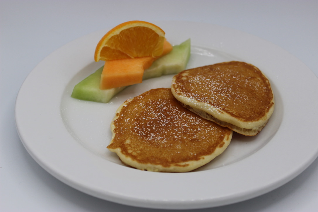 Mini Pancakes with fruit